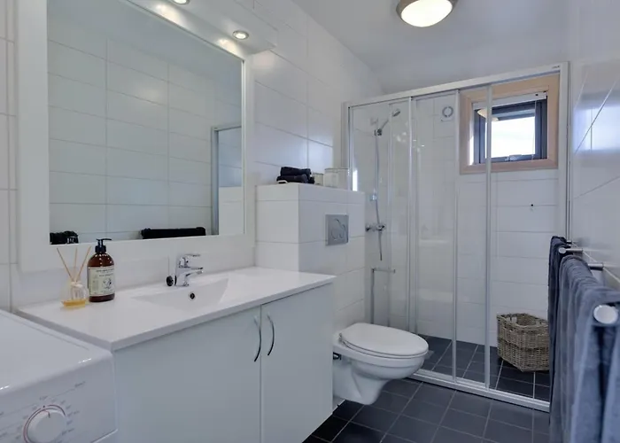 Апартаменты Modern With 3 Bedrooms And Balcony *